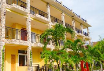 Gem s Paradise Resort allows 18 year olds to book a room