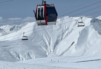 Sauna Royal Suite has rooms with a private hot tub