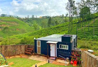 container house- Private estate cottage allows 18 year olds to book a room