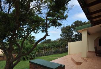 Shore Breakers has Balcony rooms