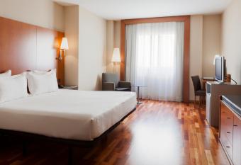 B&B Hotel Ciudad de Lleida allows 18 year olds to book a room