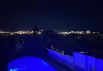 Top of Alex - Amazing Views, 5 Bed House, Pool has Balcony rooms