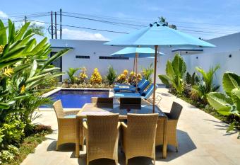 Villa Bintang allows 18 year olds to book a room