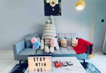 A2906 Green Haven Dream Home 3BR Netflix! By STAY has Balcony rooms