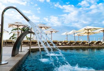 Nixe Palace has Balcony rooms