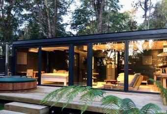 Calma Cabins allows 18 year olds to book a room