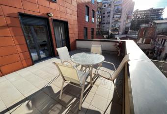 Grande Veranda 2 has Balcony rooms