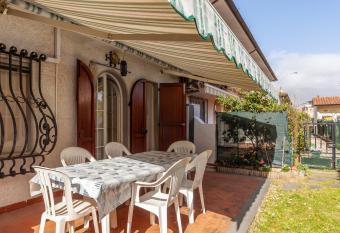 Casa Valdosti has Balcony rooms