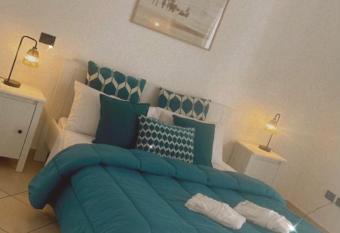 B&B mazzocchi allows 18 year olds to book a room