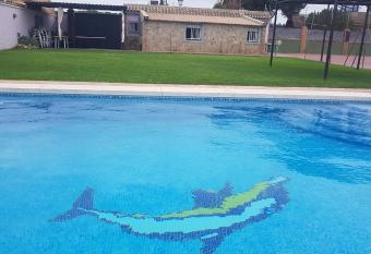 Casa R  stica vacacional FILIGRANA en Sanl  car de Barrameda Zona Montijo has Balcony rooms