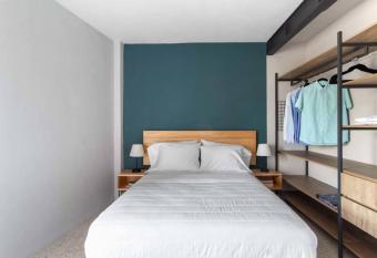 +MS +Amplia Suite +6 personas +H  rcules Hd3 allows 18 year olds to book a room