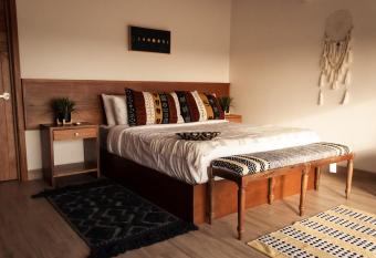 Oasis 444 has Balcony rooms