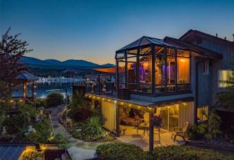 Trails End Beach House suite with hot tub allows 18 year olds to book a room