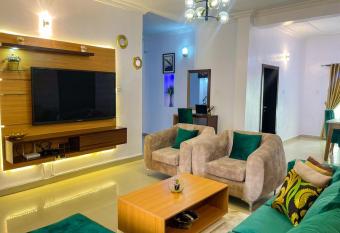 Beautiful Ocean View 2 Bedroom Serviced Apartment Lekki phase 1 axis allows 18 year olds to book a room