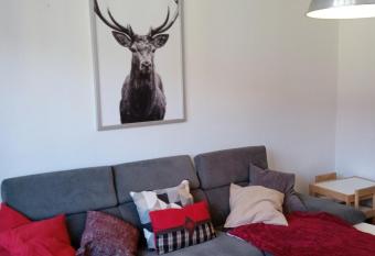 La Cahutte du Tisseur, hyper centre has Balcony rooms