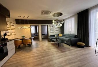 Apartm  n Ma  ko has Balcony rooms