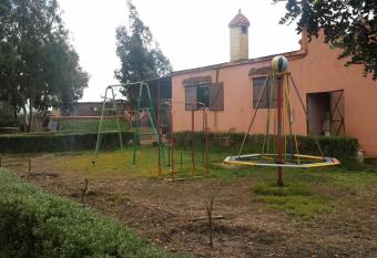 maison de ferme has Balcony rooms