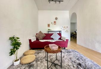 Entire 95th Cozy 3 Bedroom @ Sukun Bukit Mertajam ,Seberang Perai Tengah has Balcony rooms