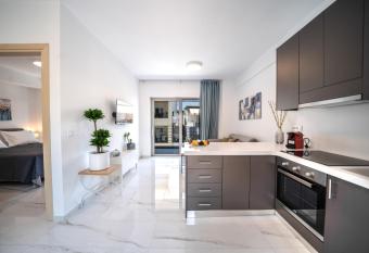 TerraZeus Heraklion City Center 2nd has Balcony rooms