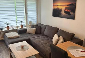 Gem  tliches 1 Zimmer Appartement has Balcony rooms