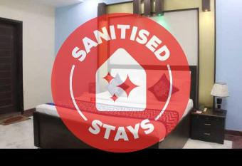 POP 70094 Padmarani Stay allows 18 year olds to book a room