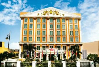 Flagship 70124 Hotel Deep Plaza allows 18 year olds to book a room