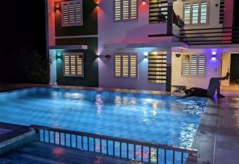 Garden villa has Balcony rooms