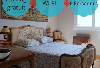 Appartement proche gare, 6 voyageurs et stationnement gratuit has Balcony rooms