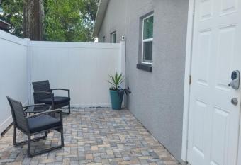 Diamond 4 allows 18 year olds to book a room