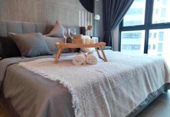 The Ooak Residence, Kiara 163 I HomeBrickz has Balcony rooms