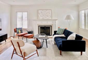 Marbella Lane - 3BR home w/WS, home gym & grill has Balcony rooms