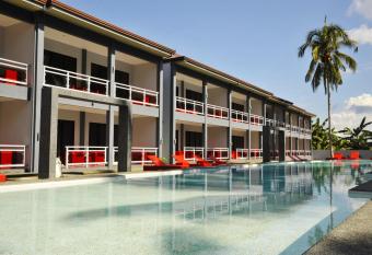 ANGEL S DREAM RESIDENCE has Balcony rooms