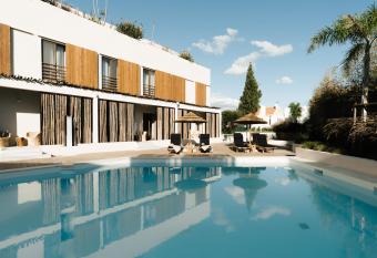 AlmaLusa Comporta has Balcony rooms