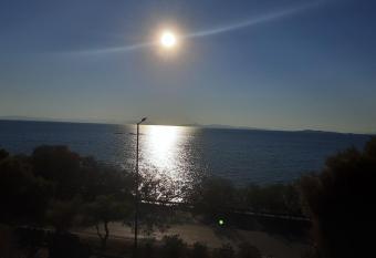 MAGESTIC SUNSET has Balcony rooms