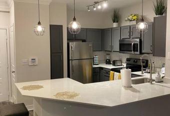 Your Warm Spacious unit with pool - Medical Center allows 18 year olds to book a room