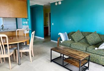 Newly Renovated Royal Kuhio 1812 UPGD CNR 1BR 1BA Ocean CTY SD/VW (Incls PARKING!) (78853) has Balcony rooms