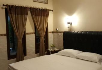 Jepun Inn has Balcony rooms