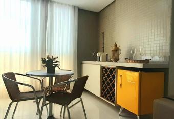 Ap Luxo e Requinte em Guarapari has Balcony rooms