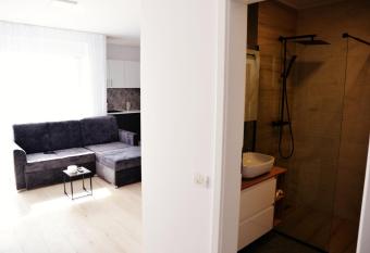 Apartament Feeling Home   n cartier WestResidence has Balcony rooms