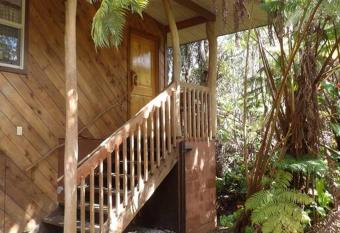 Kilauea iki- Hale Kumu La au allows 18 year olds to book a room