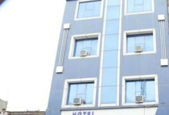 Hotel JK Breeze By WB Inn allows 18 year olds to book a room