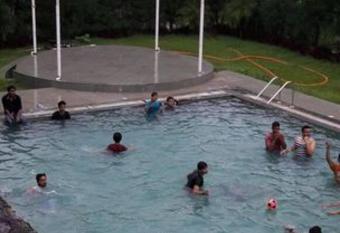 Aambawadi Resort allows 18 year olds to book a room