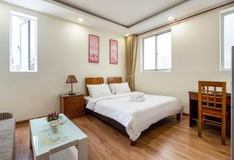 HANZ Front Hotel BONKA Saigon allows 18 year olds to book a room