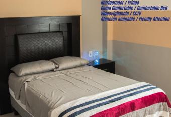 Departamento Orellana 1 allows 18 year olds to book a room