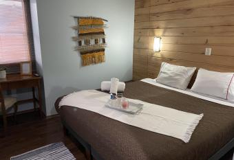 6 Precioso Departamento Entero en Inmejorable Ubicaci  n allows 18 year olds to book a room