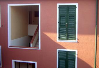 Appartamenti Zeus allows 18 year olds to book a room