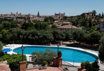 Abacer  a has Balcony rooms