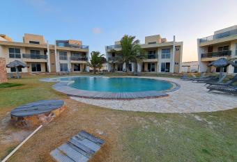 Vilas Na Praia Residence Condom  nio has Balcony rooms