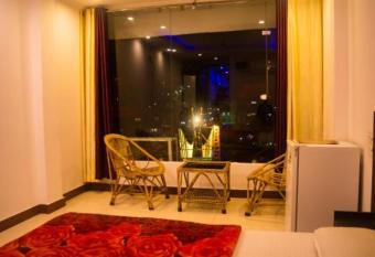 Rajasthani hotel & guesthouse allows 18 year olds to book a room