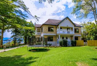 Nature Kigali has Balcony rooms